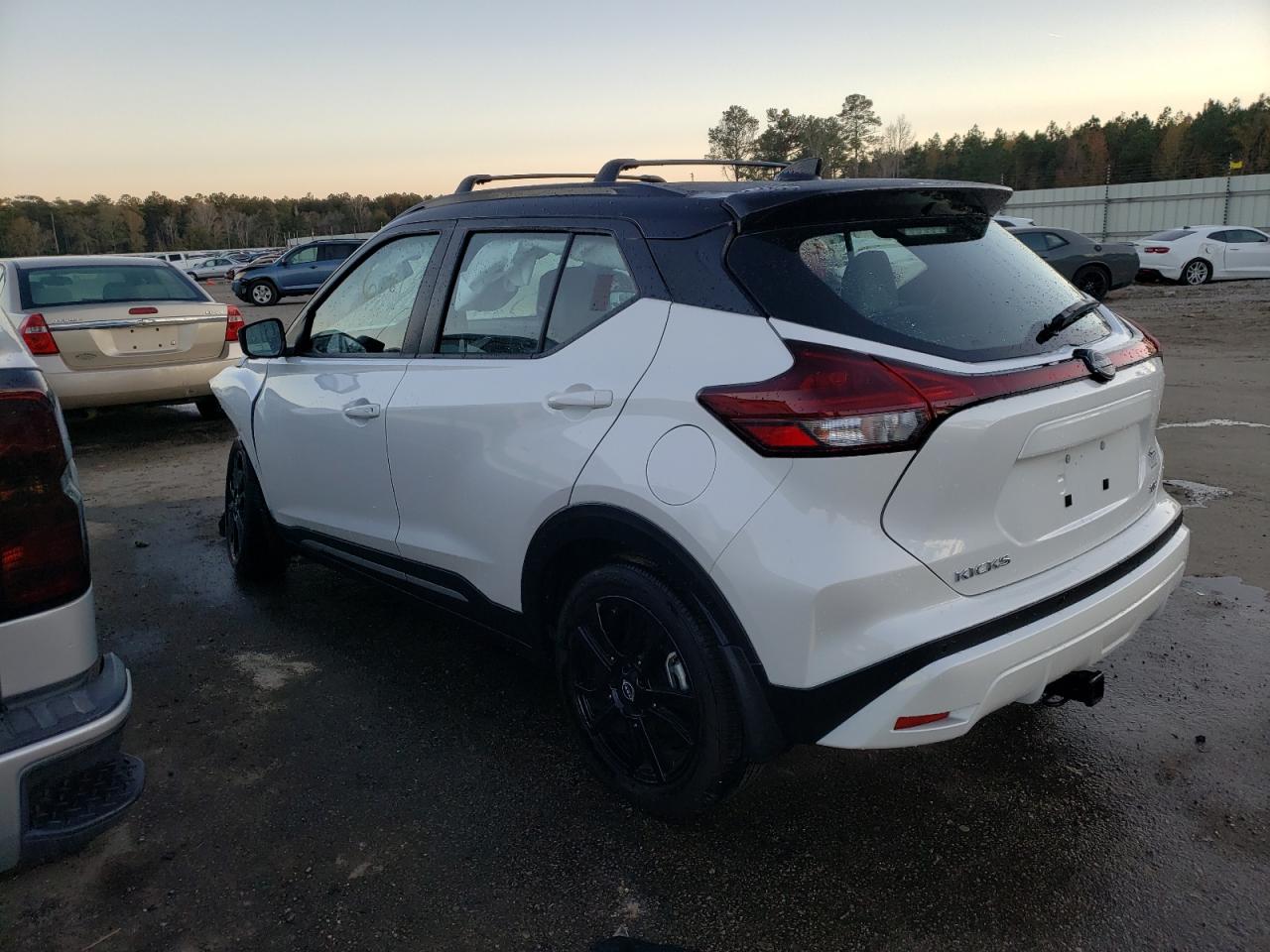 2022 NISSAN KICKS SR VIN:3N1CP5DV8NL493841