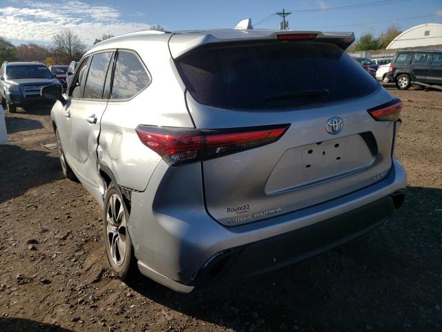 2021 TOYOTA HIGHLANDER XLE VIN: 5TDHZRBH3MS111290