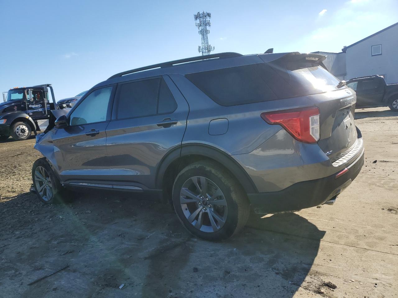 2022 FORD EXPLORER XLT VIN:1FMSK8DH0NGA19837