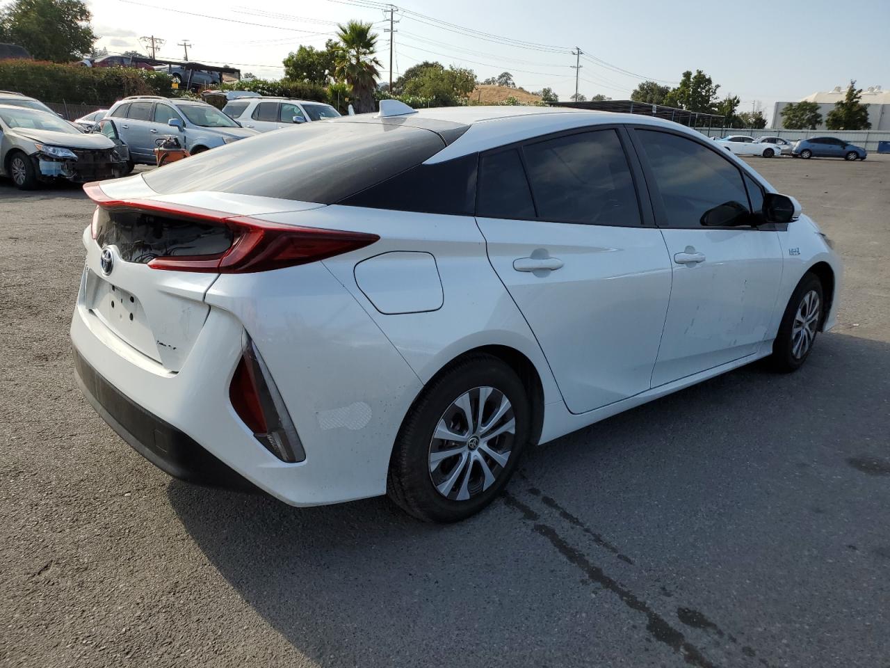 2022 TOYOTA PRIUS PRIME LE VIN:JTDKAMFP3N3213760