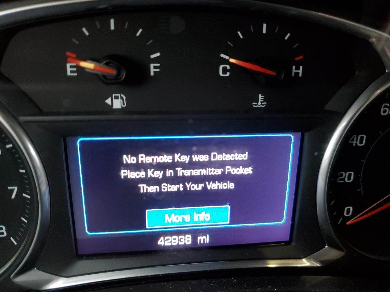 2022 CHEVROLET EQUINOX LT VIN:2GNAXUEV4N6144149