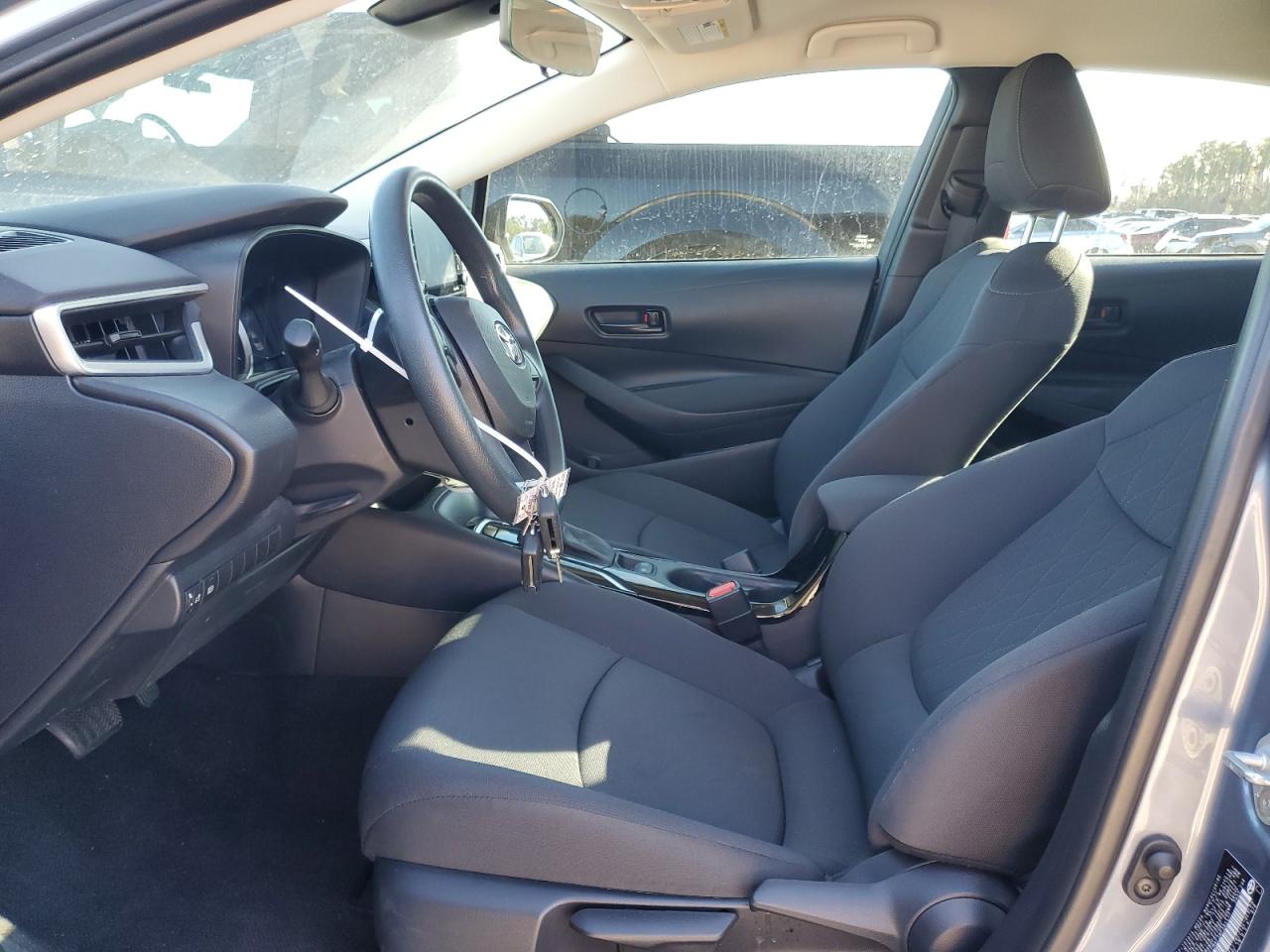 2022 TOYOTA COROLLA LE VIN:5YFEPMAE3NP385537