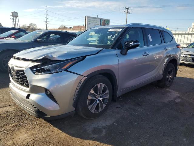2021 TOYOTA HIGHLANDER XLE VIN: 5TDGZRBH0MS529866