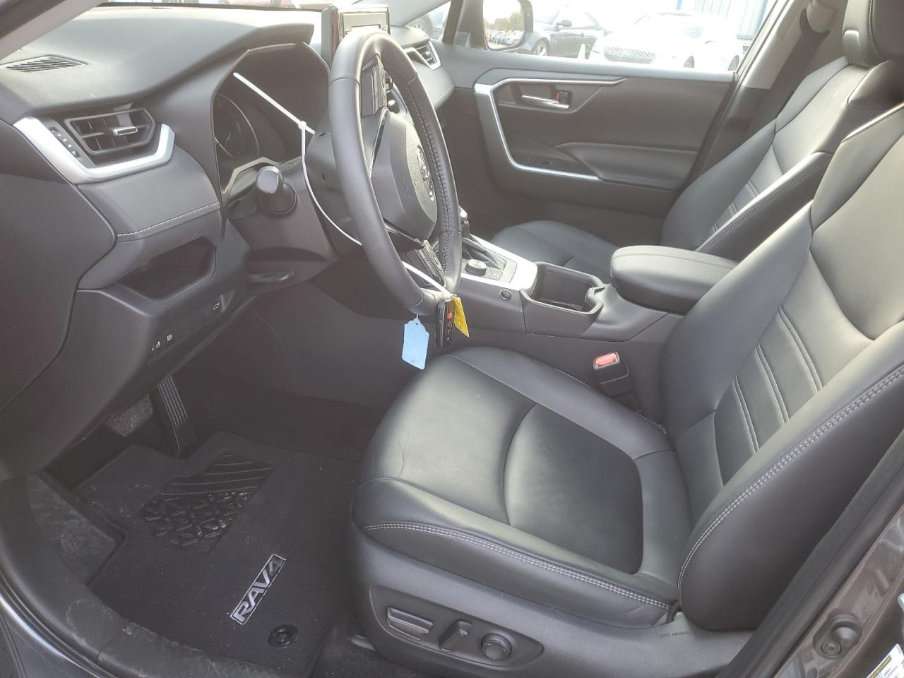 2022 TOYOTA RAV4 XLE PREMIUM VIN:4T3B6RFV9NU089004