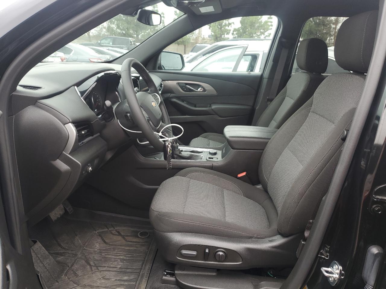 2023 CHEVROLET TRAVERSE LT VIN:1GNERGKW9PJ289901