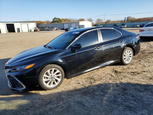 2021 TOYOTA CAMRY LE VIN: 4T1C11AK2MU581396