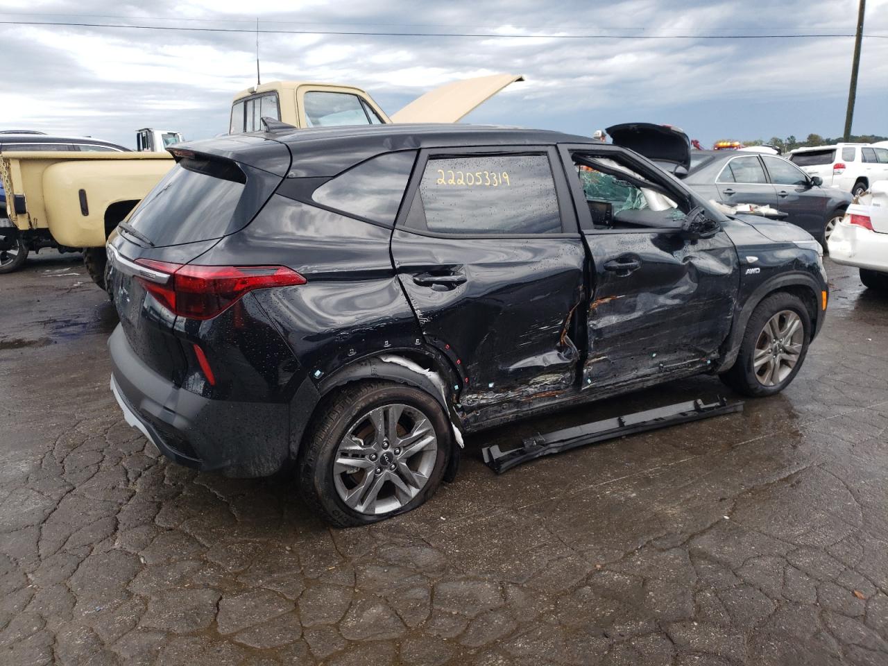 2023 KIA SELTOS LX VIN:KNDEPCAA2P7372256