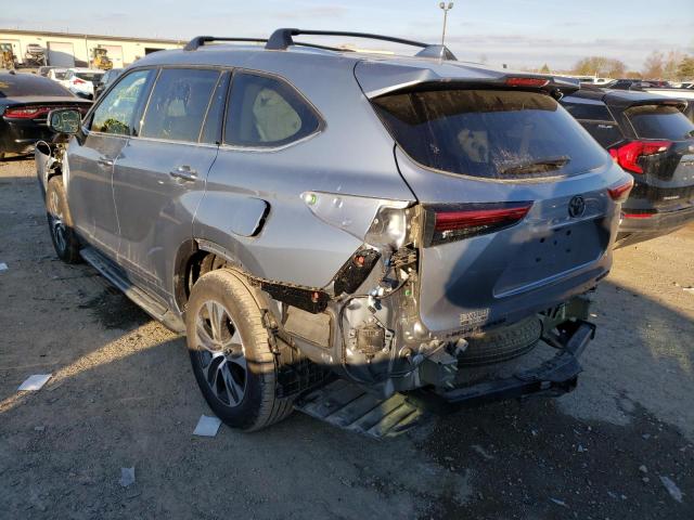 2021 TOYOTA HIGHLANDER XLE VIN: 5TDHZRBH4MS084214