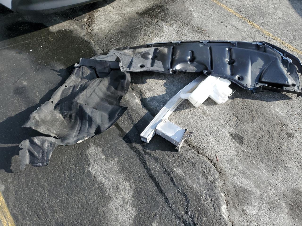 2022 TOYOTA SIENNA LE VIN:5TDKRKECXNS107428