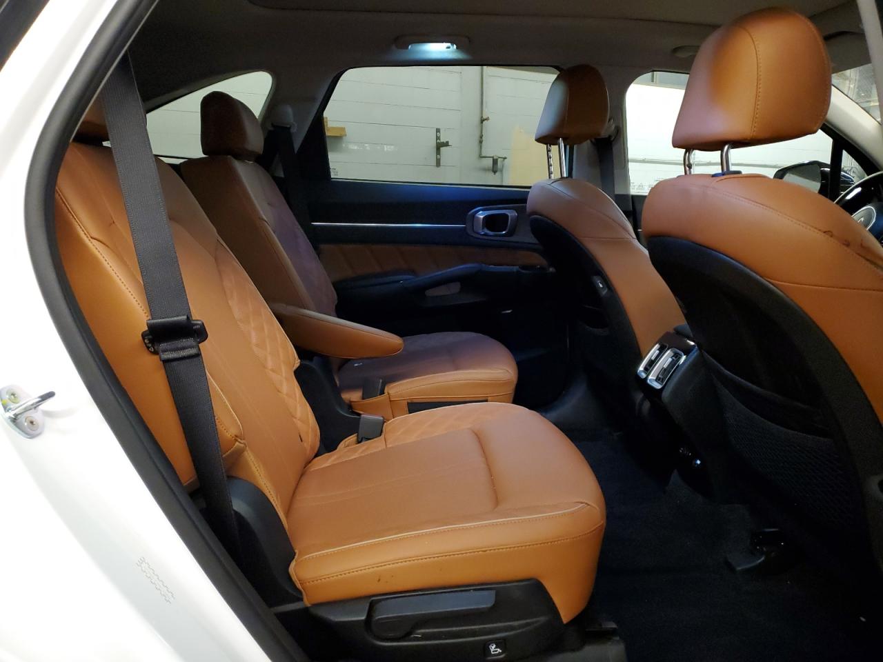 2022 KIA SORENTO SX VIN:5XYRKDLF7NG115480