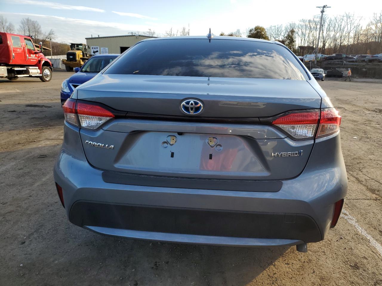 2022 TOYOTA COROLLA LE VIN:JTDEAMDE4NJ056377