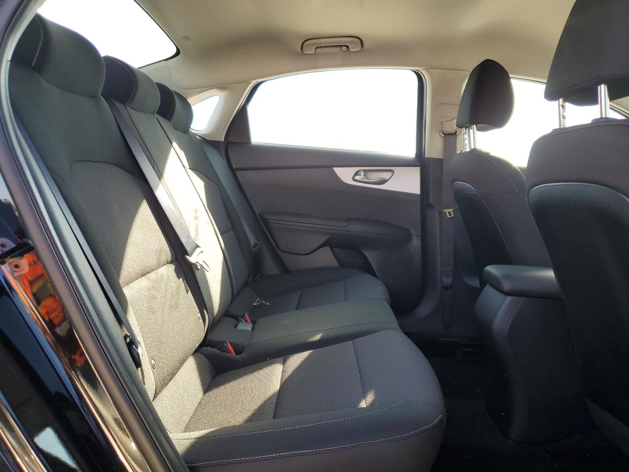 2023 KIA FORTE LX VIN:3KPF24AD0PE641082