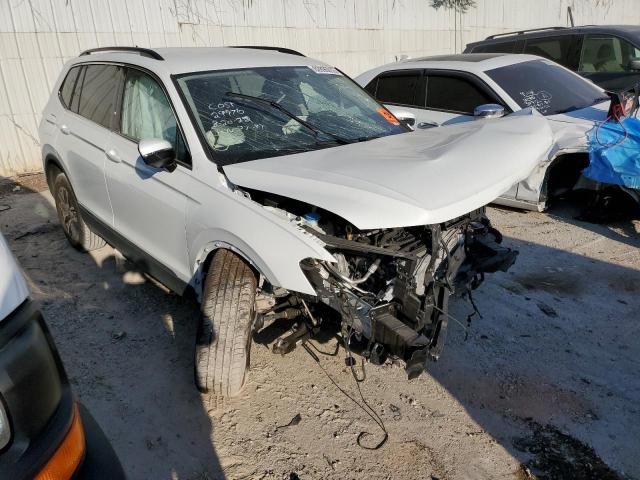 2021 VOLKSWAGEN TIGUAN SE VIN: 3VV3B7AX9MM112876