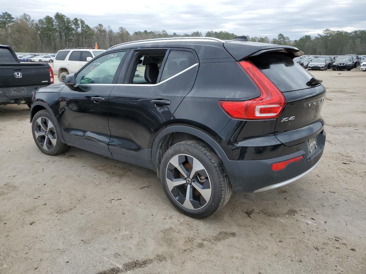 2023 VOLVO XC40 PLUS VIN:YV4L12UN2P2985876