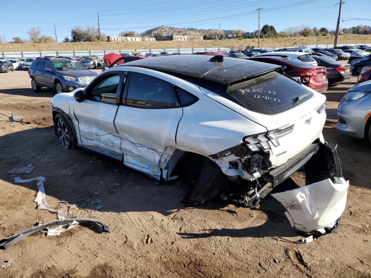 2023 FORD MUSTANG MACH-E PREMIUM VIN:3FMTK3SU9PMA64307