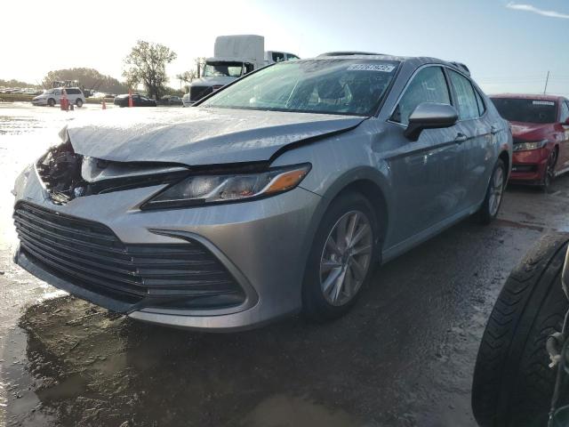 2021 TOYOTA CAMRY LE VIN: 4T1C11AK7MU598260