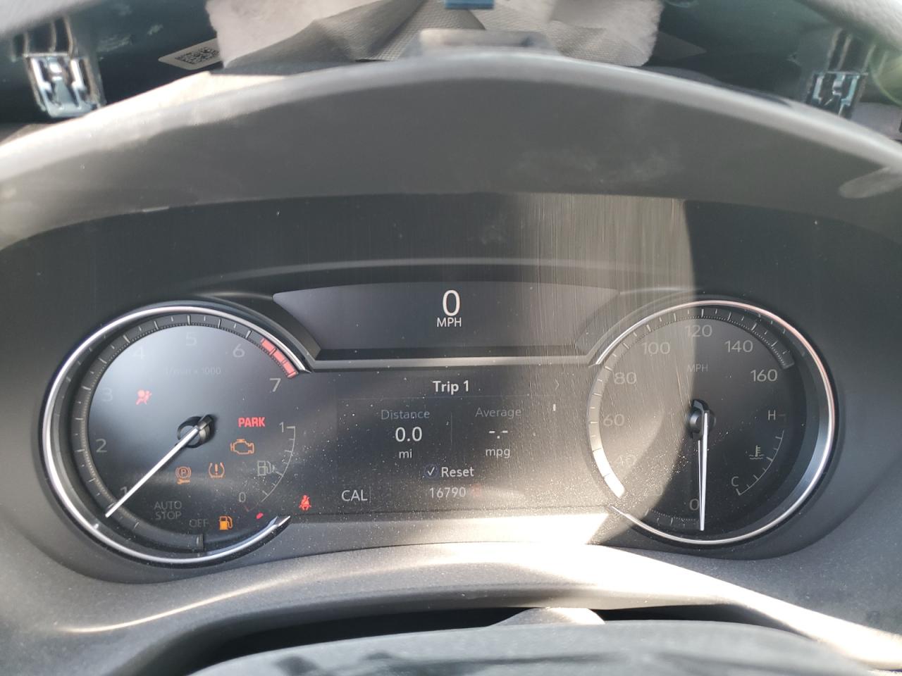 2022 CADILLAC XT4 LUXURY VIN:1GYAZAR45NF137648