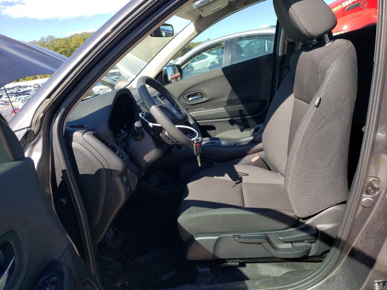 2022 HONDA HR-V LX VIN:3CZRU6H3XNM736276