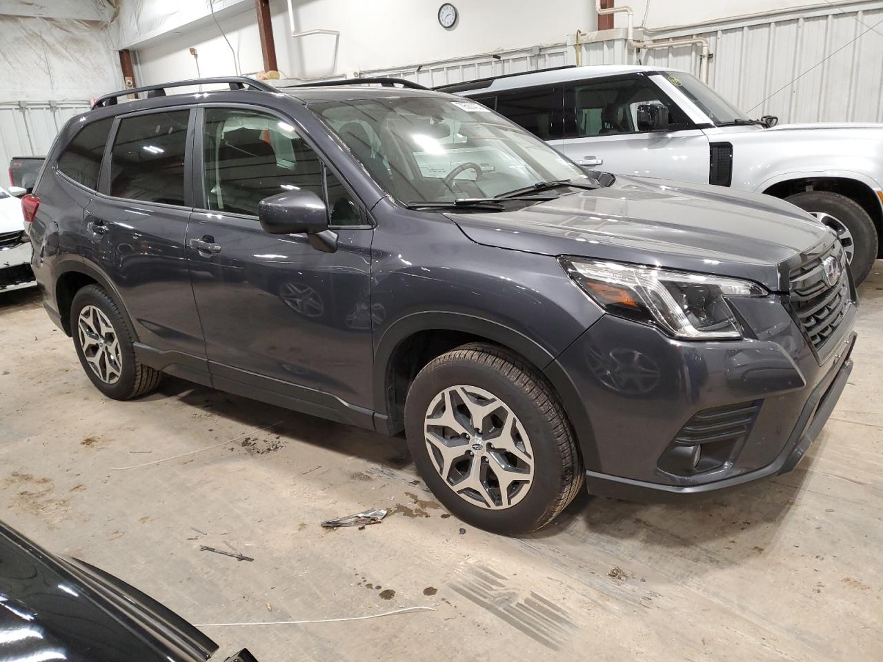 2022 SUBARU FORESTER PREMIUM VIN:JF2SKAEC0NH435736