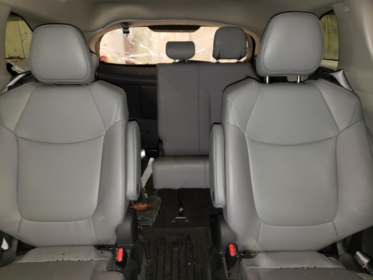 2022 TOYOTA SIENNA XLE VIN:5TDJRKECXNS093929