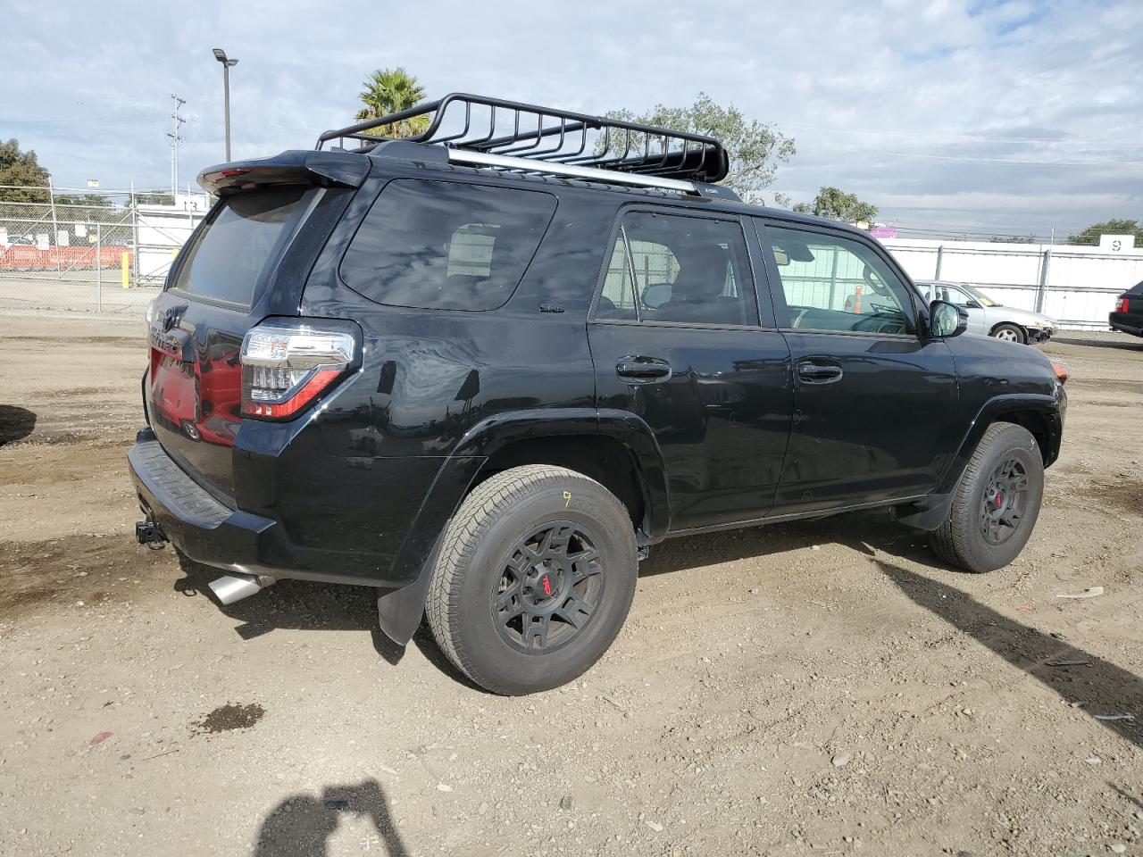 2022 TOYOTA 4RUNNER SR5 VIN:JTEFU5JR8N5273489