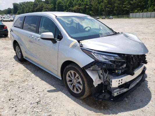 2021 TOYOTA SIENNA LE VIN: 5TDKRKEC2MS063763