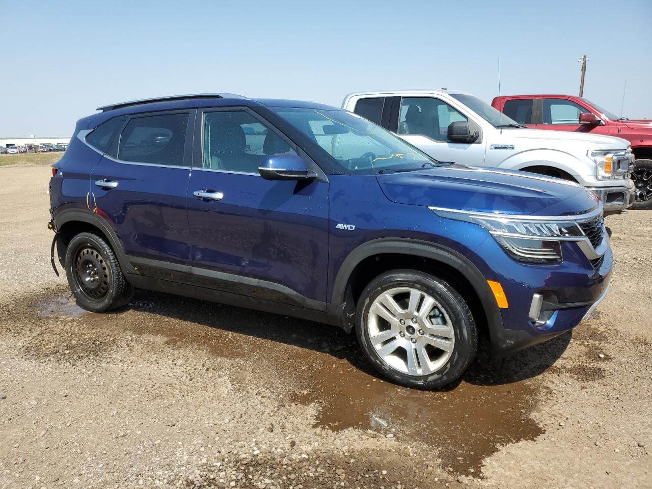 2022 KIA SELTOS SX VIN:KNDETCA28N7283860