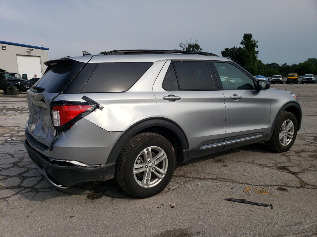 2022 FORD EXPLORER XLT VIN:61181143