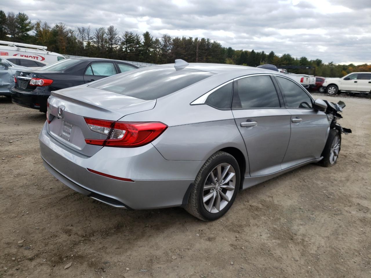 2022 HONDA ACCORD LX VIN:1HGCV1F12NA013081