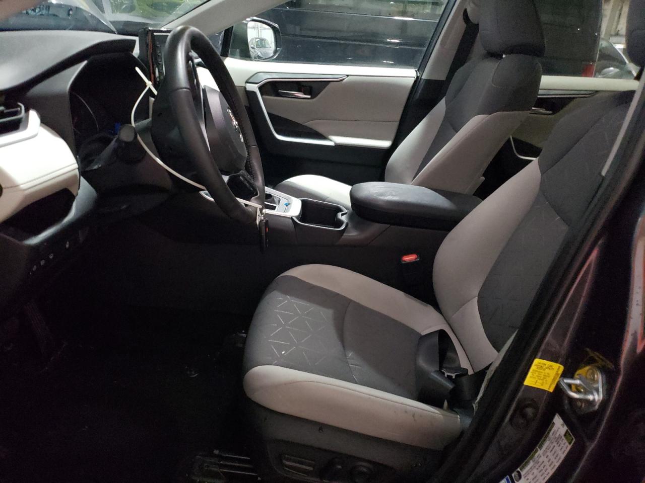 2022 TOYOTA RAV4 XLE VIN:2T3P1RFV4NC320963