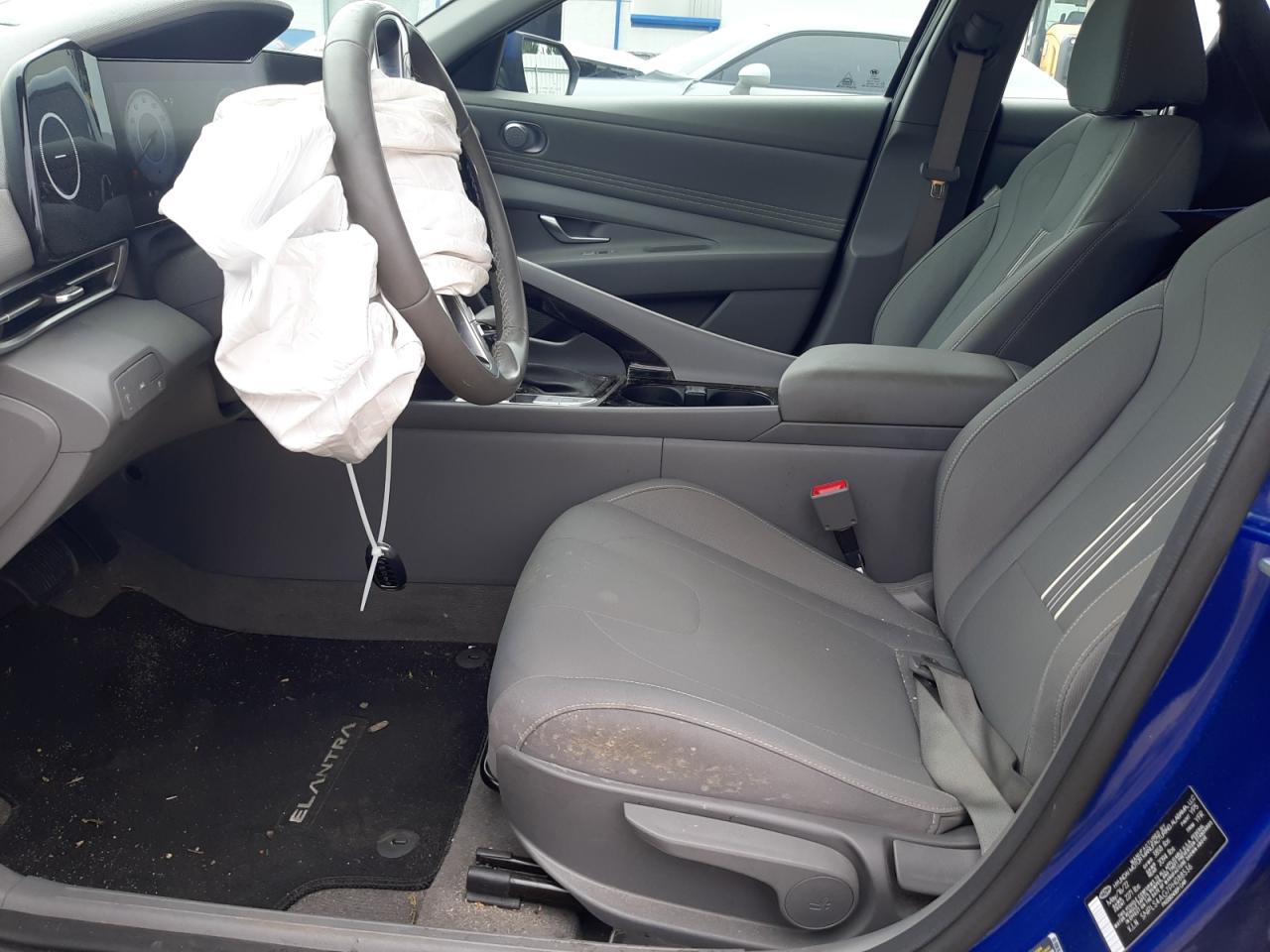 2023 HYUNDAI ELANTRA SEL VIN:5NPLS4AG7PH088536