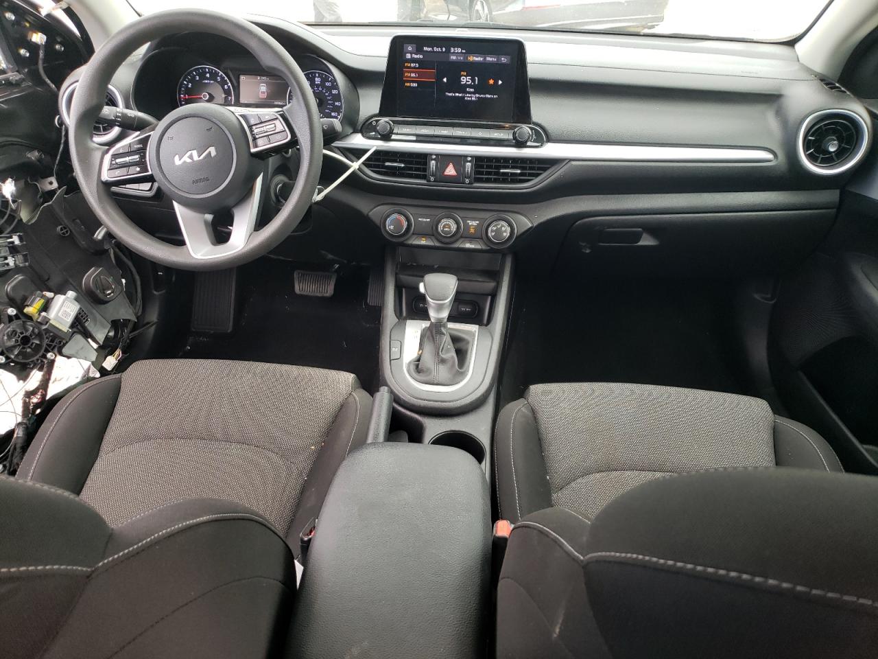 2022 KIA FORTE FE VIN:3KPF24AD3NE418693
