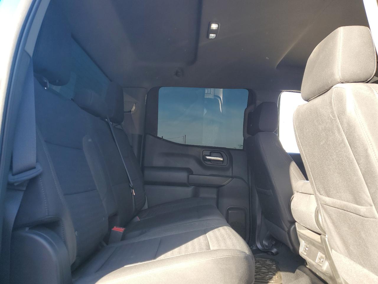 2022 CHEVROLET SILVERADO K1500 CUSTOM VIN:1GCPDBEK5NZ581880