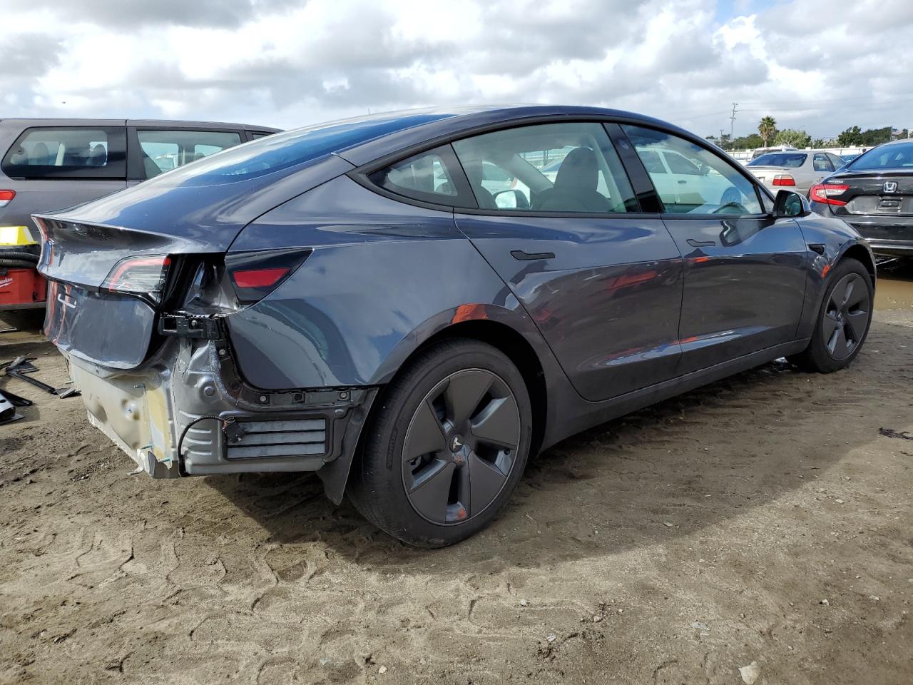 2023 TESLA MODEL 3  VIN:5YJ3E1EA0PF641666