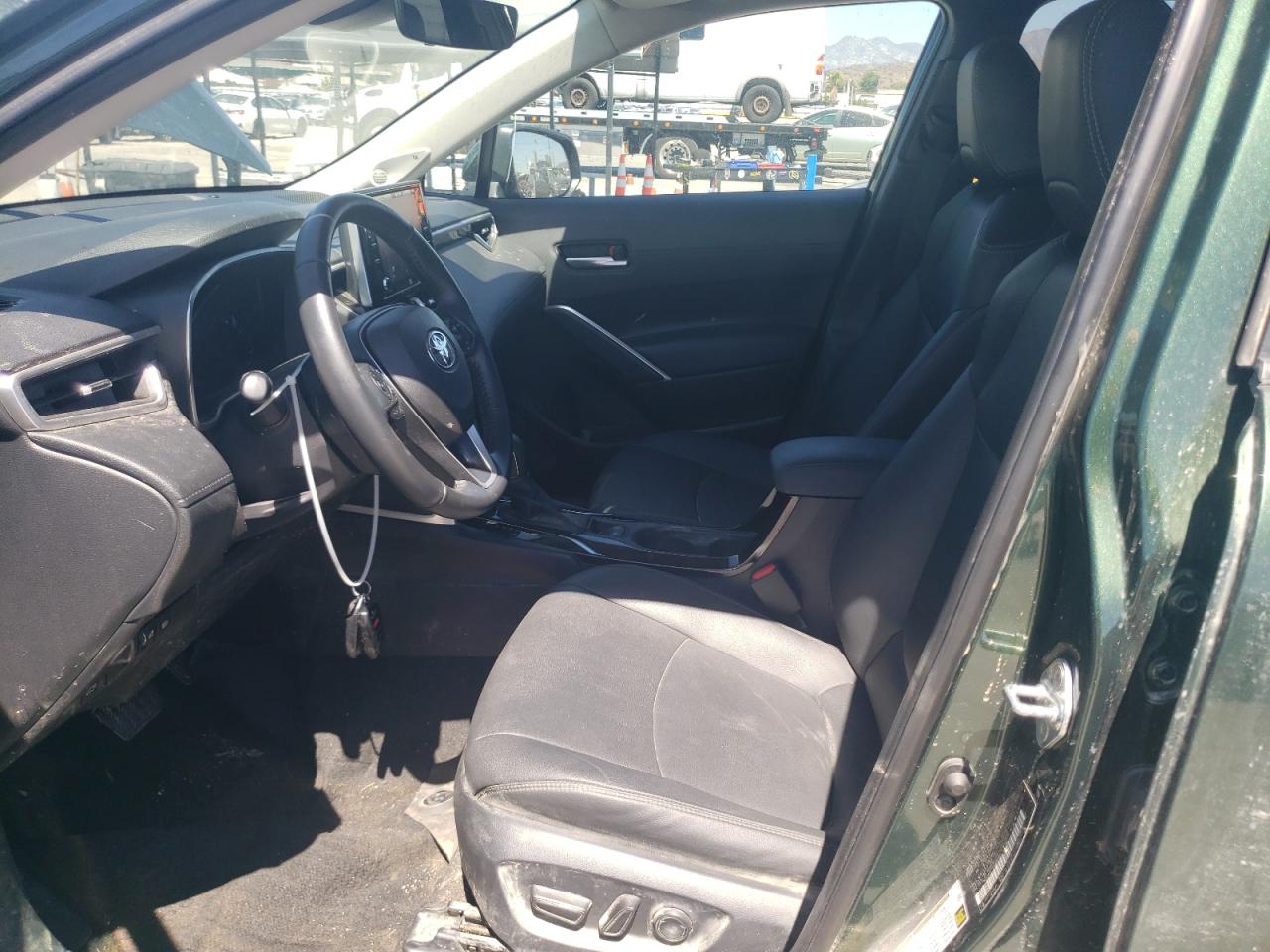 2022 TOYOTA COROLLA CROSS XLE VIN:7MUDAABG7NV021971