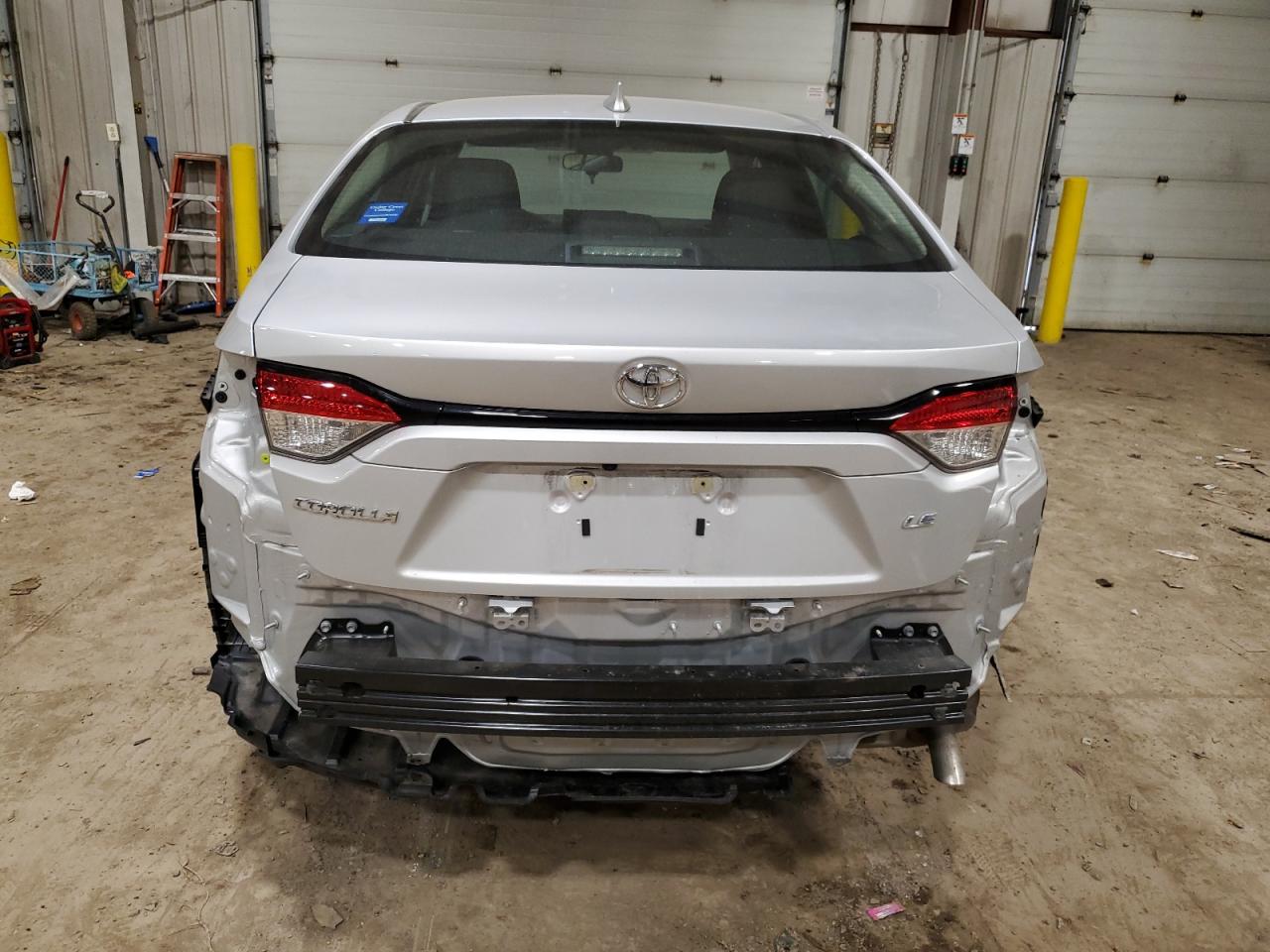 2022 TOYOTA COROLLA LE VIN:5YFEPMAE0NP295830