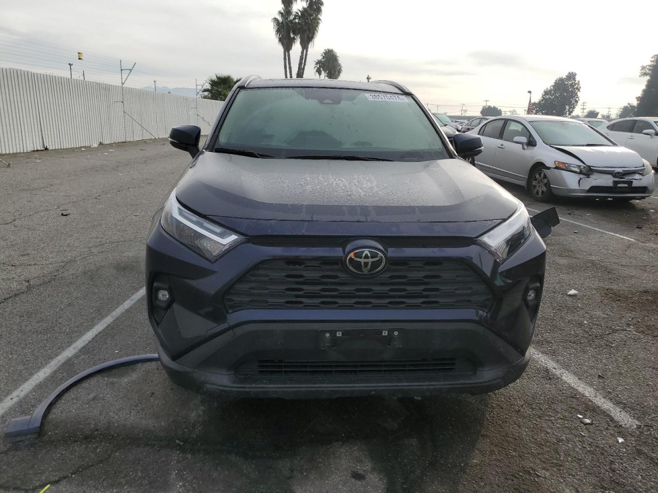 2022 TOYOTA RAV4 XLE PREMIUM VIN:JTMA1RFV9ND086840