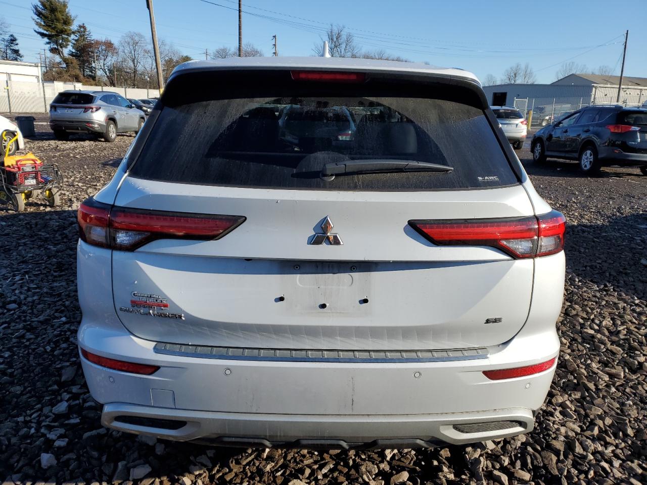 2022 MITSUBISHI OUTLANDER SE VIN:JA4J4UA84NZ010676