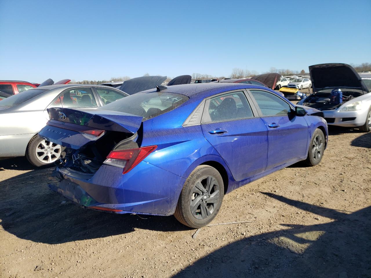 2023 HYUNDAI ELANTRA SEL VIN:KMHLM4AG6PU435575