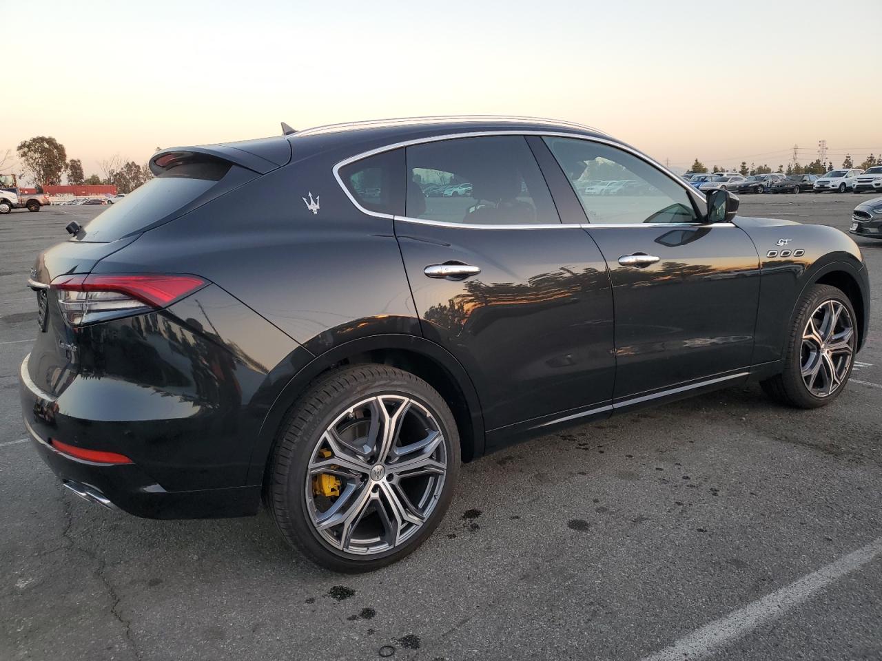 2023 MASERATI LEVANTE GT VIN:ZN661XUA9PX435568