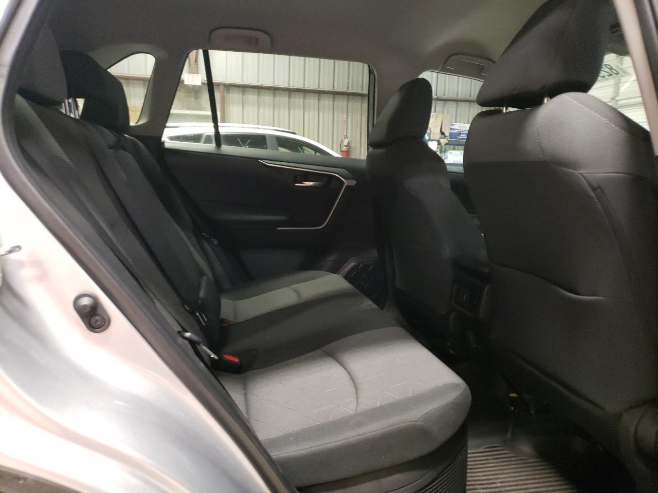 2022 TOYOTA RAV4 XLE VIN:4T3RWRFV3NU066459