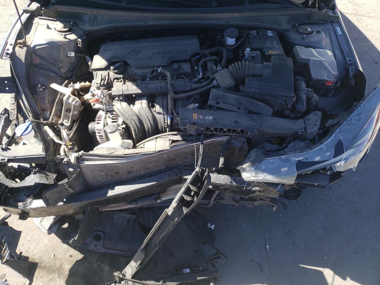 2022 HYUNDAI ELANTRA SEL VIN:KMHLS4AG8NU323198