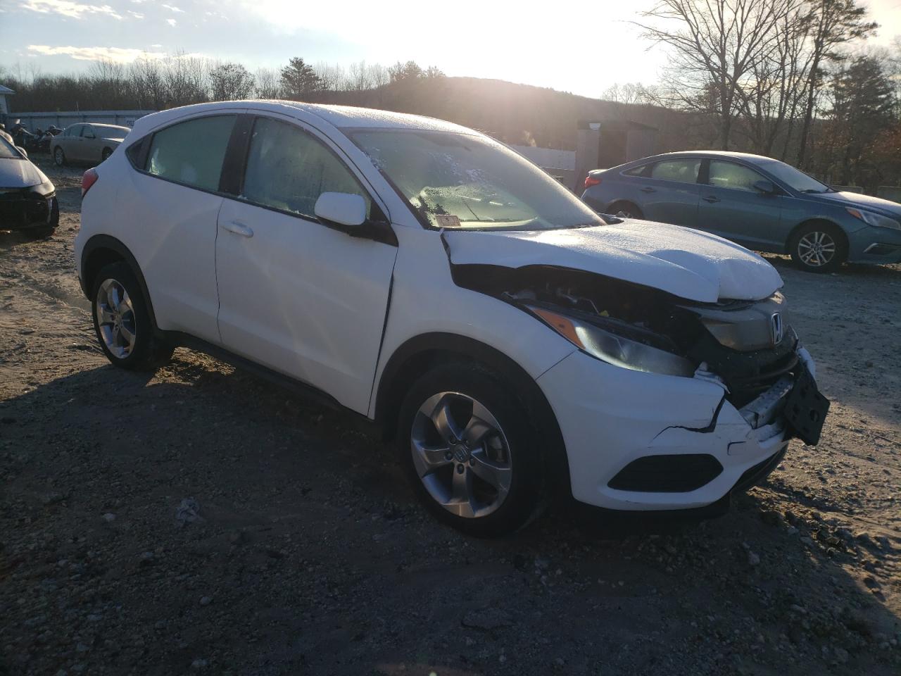 2022 HONDA HR-V LX VIN:3CZRU6H35NM771565