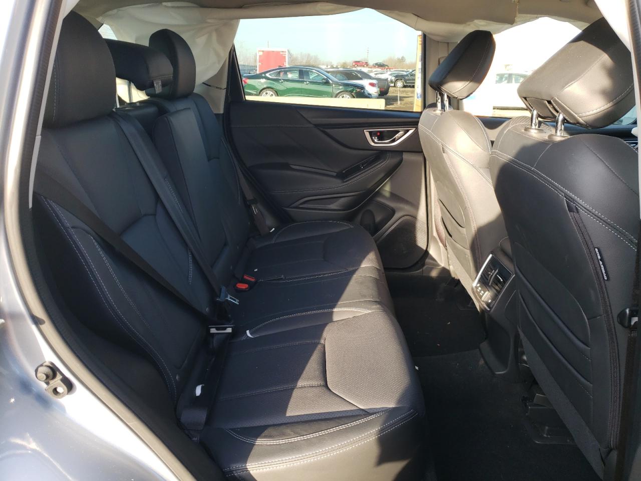2022 SUBARU FORESTER TOURING VIN:JF2SKARC6NH407000