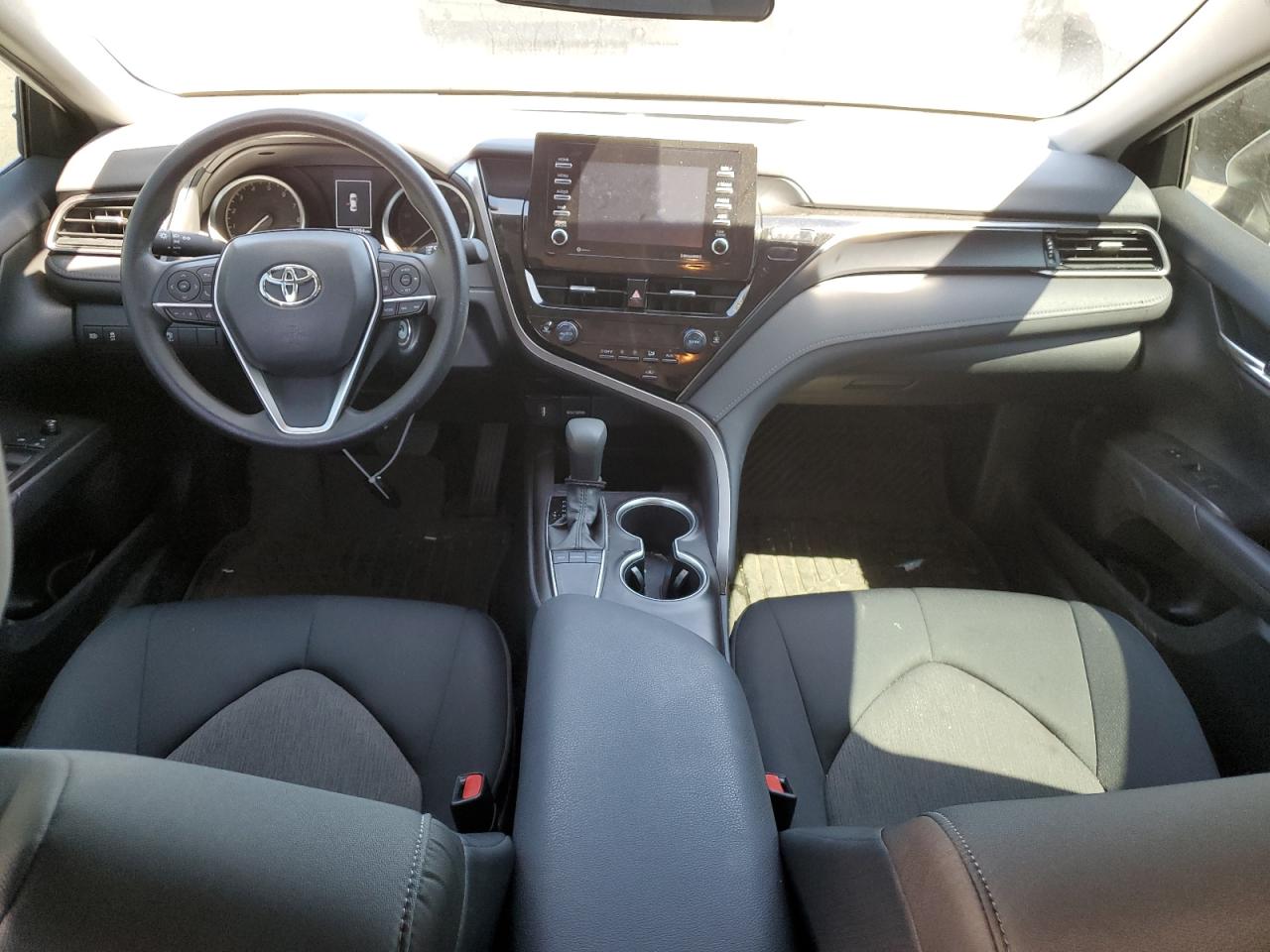 2022 TOYOTA CAMRY LE VIN:4T1C11AK8NU654899