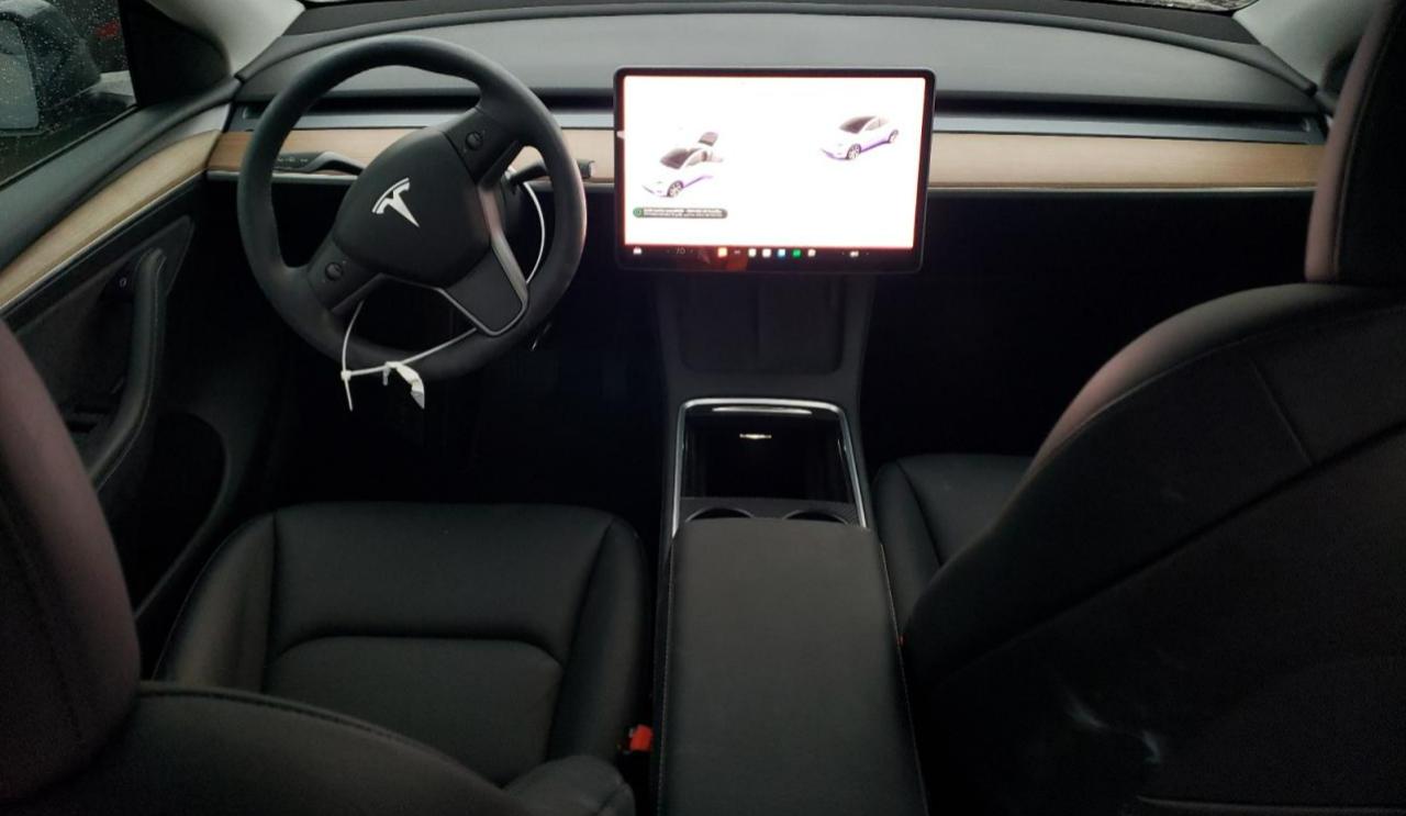 2023 TESLA MODEL Y  VIN:7SAYGDEE1PA057989