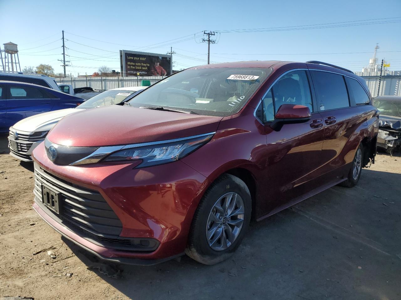 2022 TOYOTA SIENNA LE VIN:5TDKRKEC3NS134874