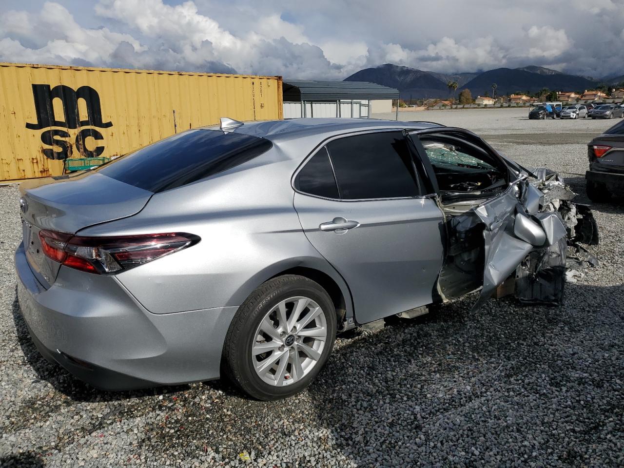 2022 TOYOTA CAMRY LE VIN:4T1C11AK3NU693058