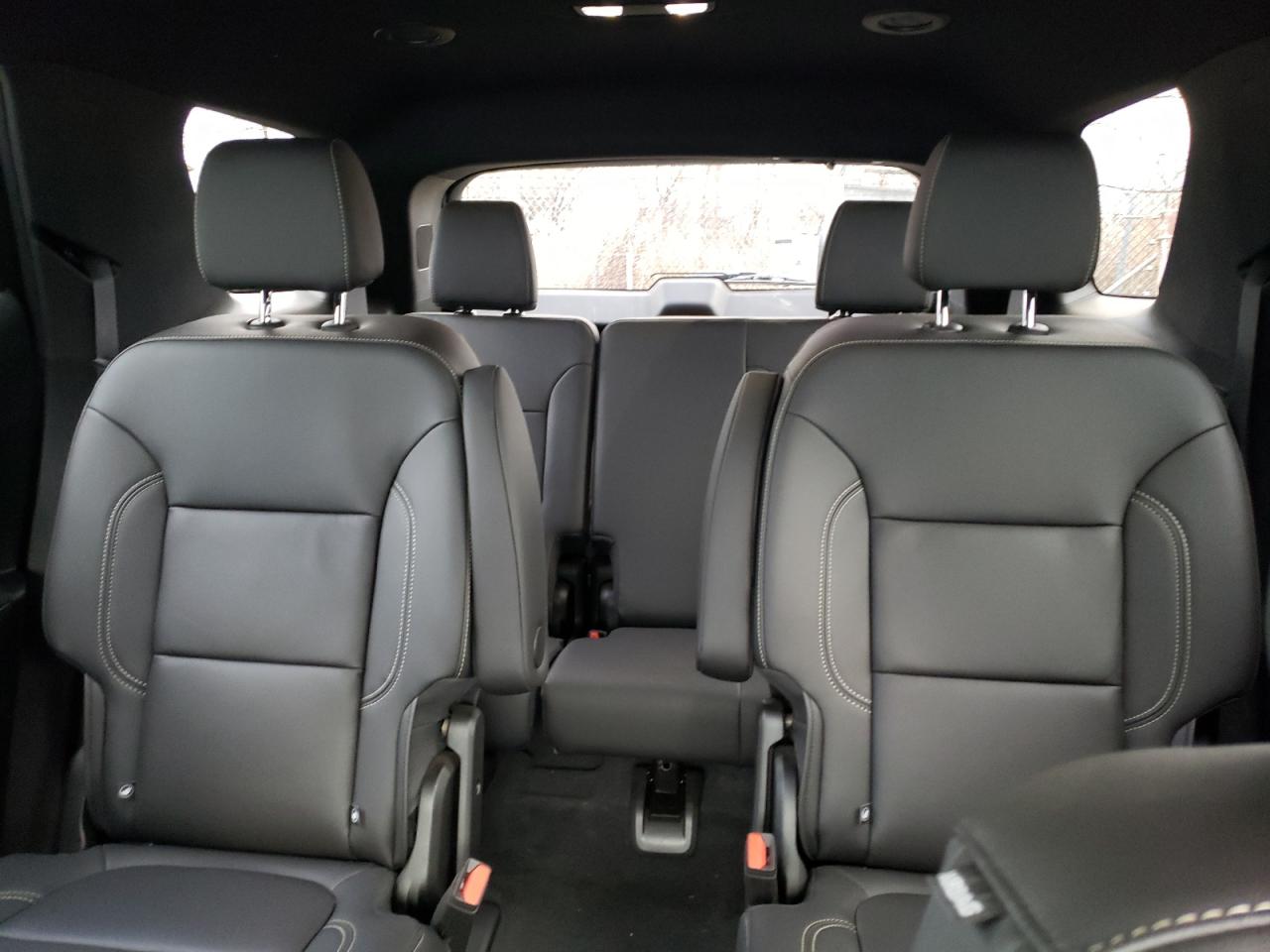 2023 CHEVROLET TRAVERSE LT VIN:1GNEVHKW3PJ172042