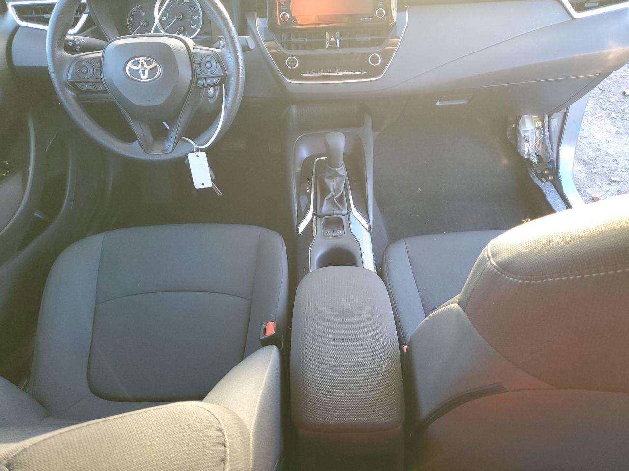 2022 TOYOTA COROLLA LE VIN:5YFEPMAE0NP301741